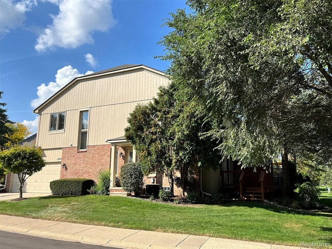 Building Photo - 4455 Park Place Dr