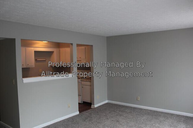 Building Photo - 1316 Roosevelt Ave