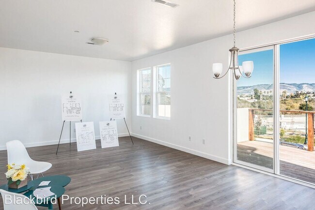 Building Photo - 3 br, 2.5 bath House - 72 Blackbird Circle