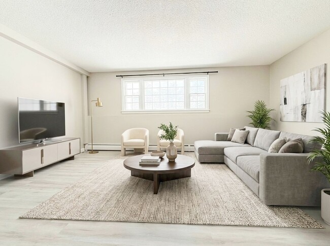 Interior Photo - 1 -7 Meisner