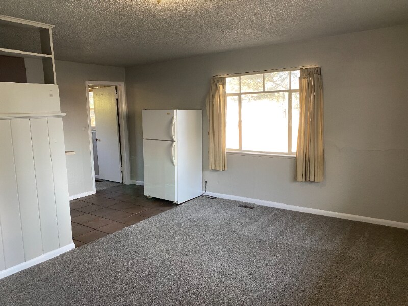 1230 Benton St, Lakewood, CO 80214 Room for Rent in Lakewood, CO