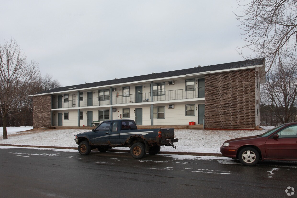Foto del edificio - 2621 Fryklund Dr SW