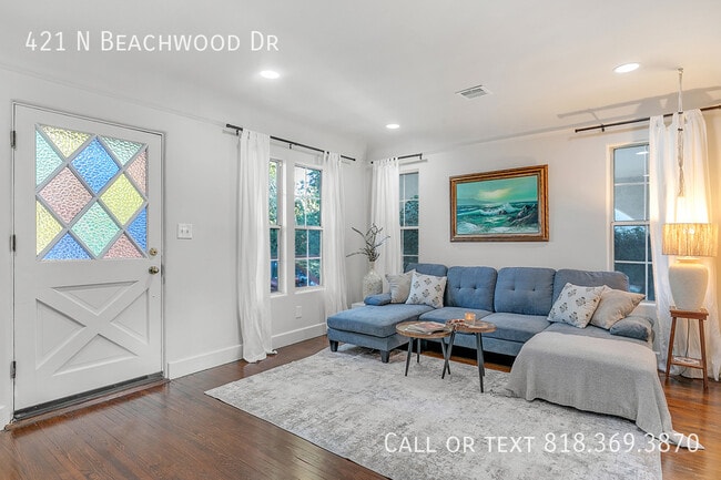 Building Photo - 421 N Beachwood Dr