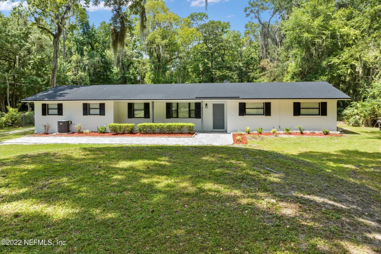 Primary Photo - 5092 Harvey Grant Rd