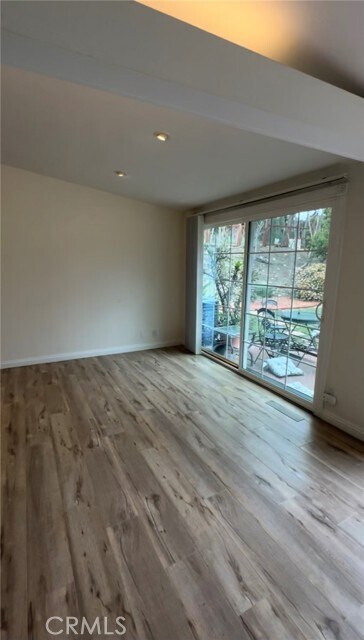 Foto del edificio - 27140 Whitestone Rd