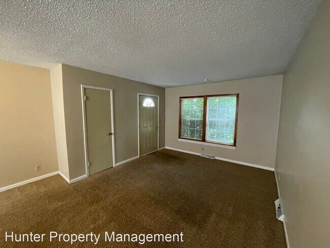 Building Photo - 2 br, 1 bath House - 2140 E. Bennett