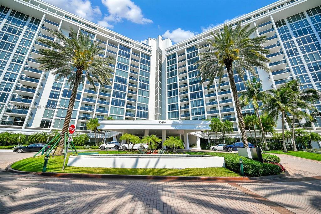 Foto principal - 10275 Collins Ave