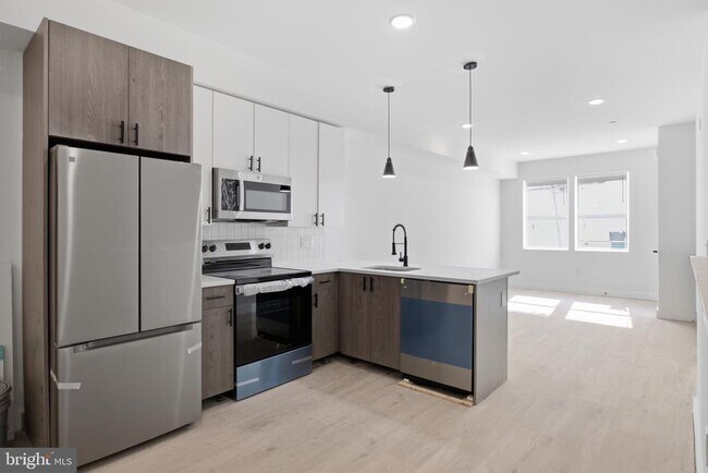 Building Photo - 2326 N 16th St
