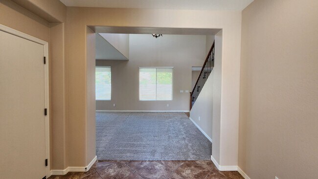 Building Photo - 4 Bedroom Home at the Grange in the Power ...