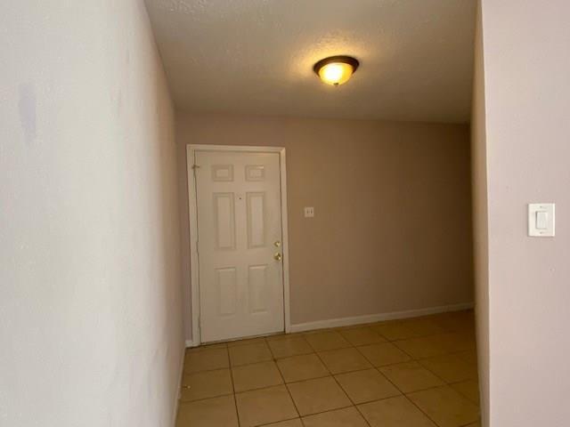Foto del edificio - 2811 Pilgrims Point Dr