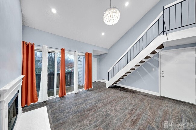 Building Photo - 914 Aspen Dr