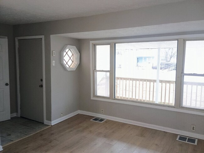 Foto del edificio - 2010 E Laurel St