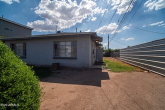 Building Photo - 1134 S Roosevelt St