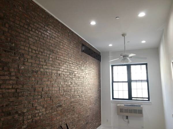 Building Photo - Unique Two Bedroom Duplex in Astoria, NY