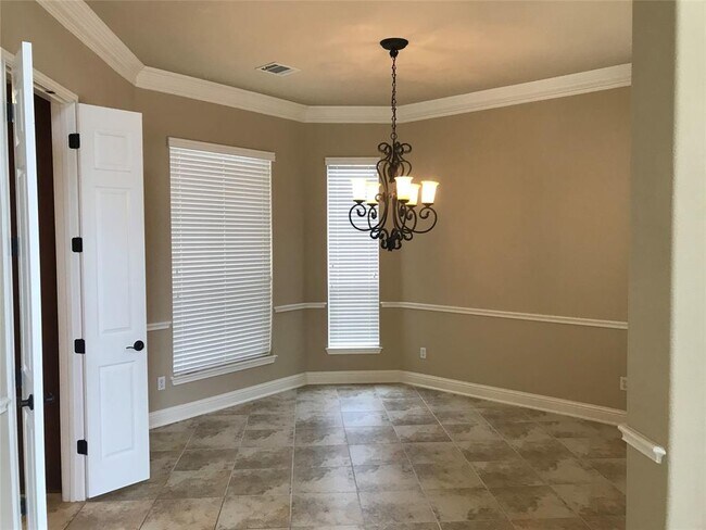 Building Photo - 7500 Mitra Dr