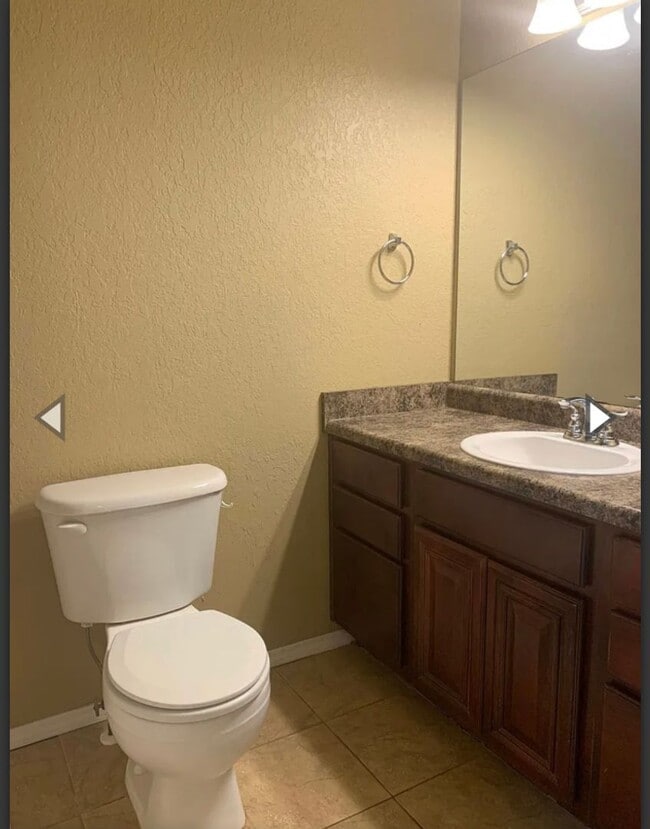 Foto del edificio - Wonderful Two Bedroom in Elkins AR! Right ...