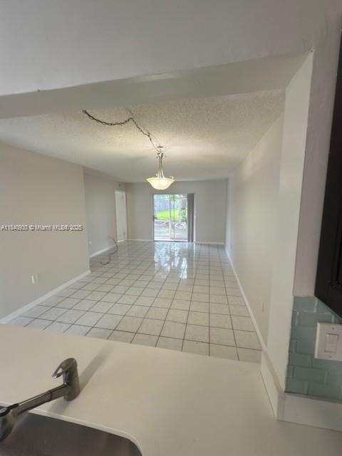 Building Photo - 422 NE 210th Cir Terrace