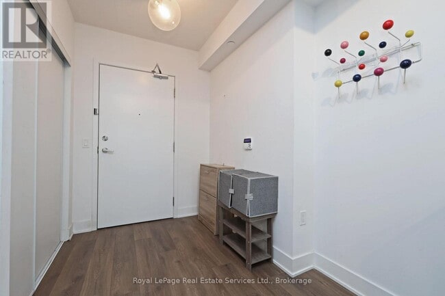 Building Photo - 99 Broadway Ave