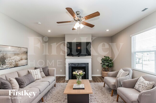 Foto del edificio - 501 Rain Drizzle Ct