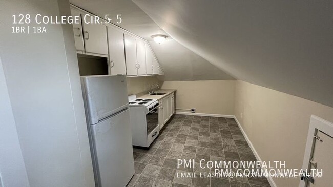 Foto del edificio - 1 bed/1 bath apartment (available (3/15)