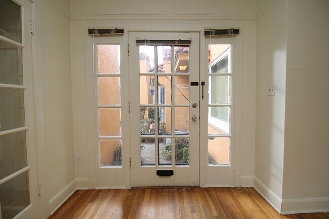 Foto del edificio - 3087 SE Ankeny St