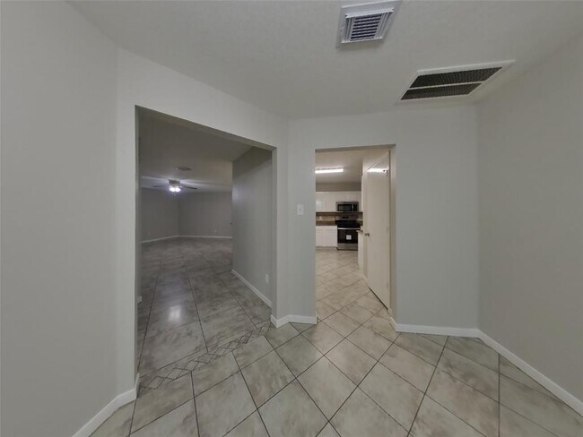 Foto del edificio - 1111 Chestnut Bough St