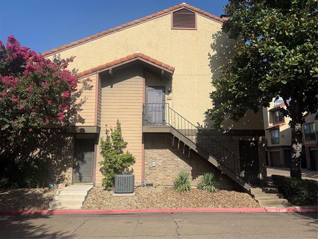 Primary Photo - 5757 E University Blvd
