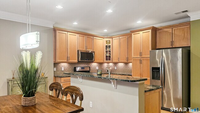 Foto del edificio - 203 Center Meadow Ln