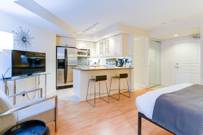 Building Photo - 21 Nelson St