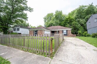 Building Photo - 3026 Osceola Ln