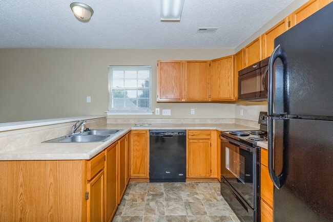 Building Photo - 2703 Cloven Pl