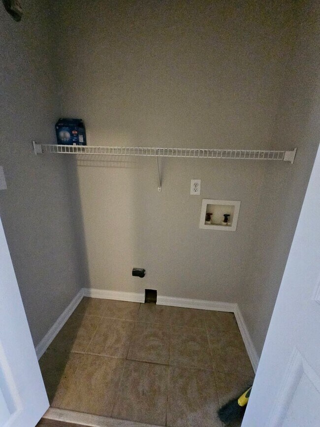 Foto del edificio - 2 BR Condo in Thomasville!