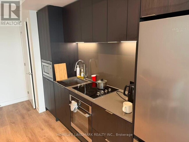 Building Photo - 3009 Novar Rd