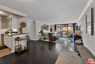 Building Photo - 7740 Redlands St