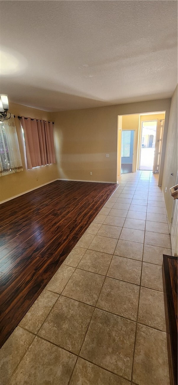 Foto del edificio - 1061 N Reiser Ct