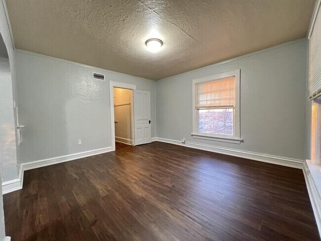 Foto del edificio - 1503 2nd Ave SE