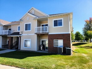 Building Photo - 1815 SW White Birch Cir