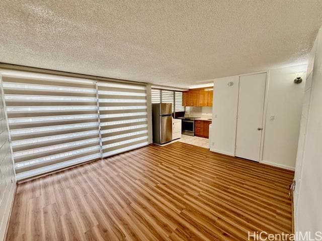 Building Photo - 909 Kaheka St