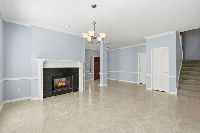 Building Photo - 3311 Whitebud Dr