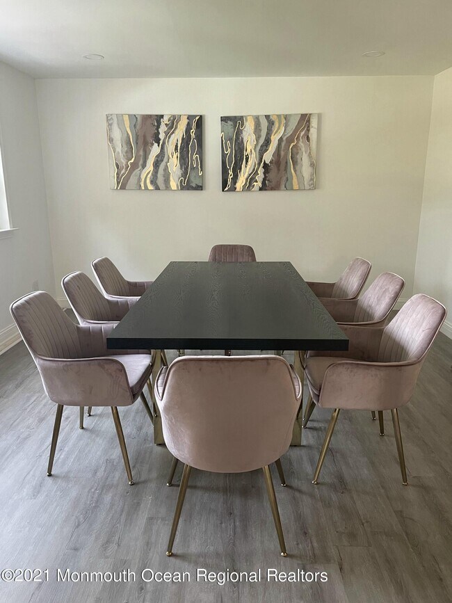 Building Photo - 12 Branch Rd