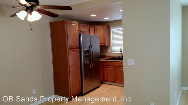 Building Photo - 9840 Shirley Gardens Dr