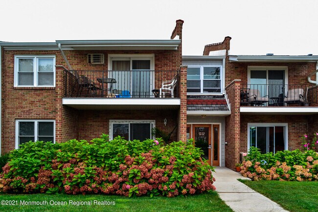 Foto del edificio - 320 Maryland Ave