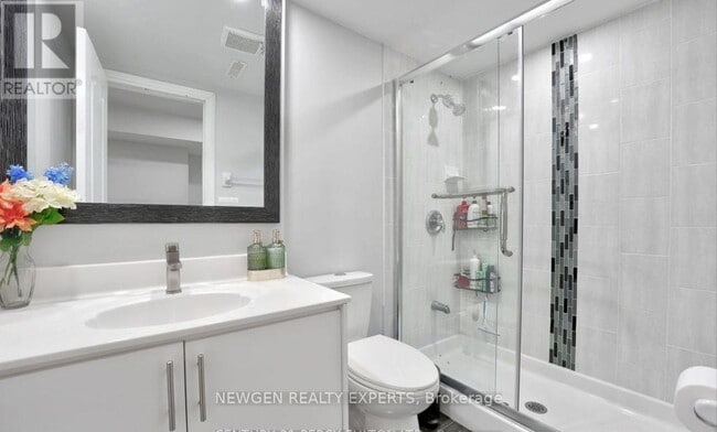 Building Photo - 68 Root Crescent