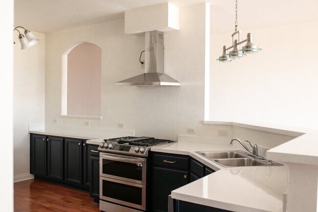 Foto del edificio - 8217 Concord Ln