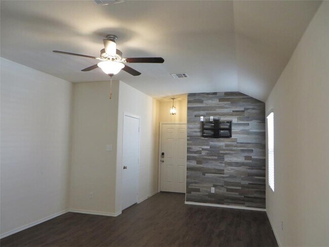 Foto del edificio - 400 Major Lee Ln