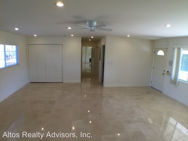 Building Photo - 3 br, 1.5 bath House - 2173 Warburton Avenue