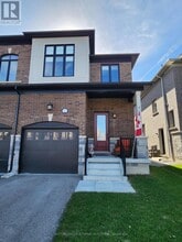 Building Photo - 1477 Blackmore St