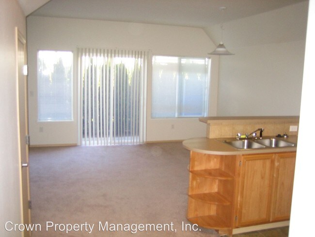 Foto del edificio - 3750 Amber St NE