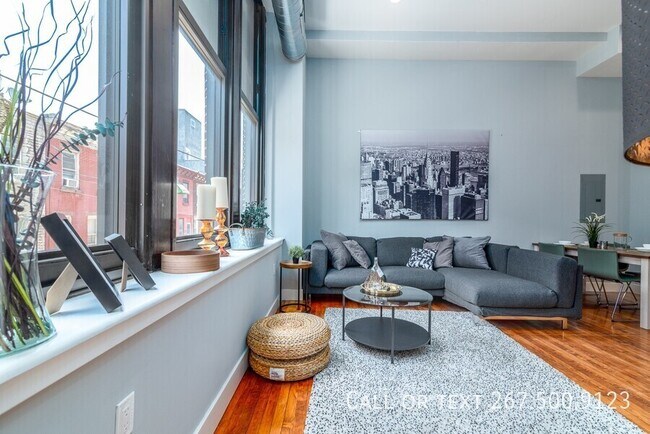 Building Photo - 1501 S. 17th-B111