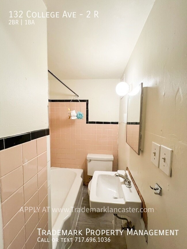 Foto del edificio - 132 College Ave